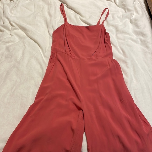 Dresses & Skirts - Dark rose, spaghetti strap jumpsuit from Old Navy. Size Medium
